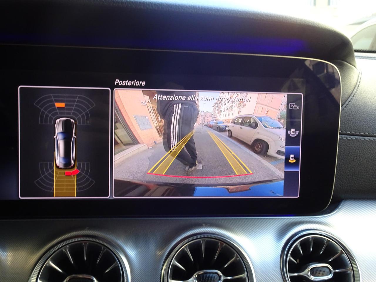 Mercedes-Benz E 220 d Auto Premium Plus