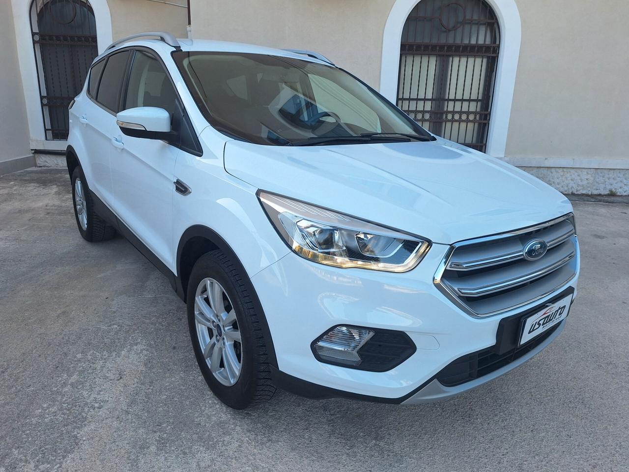 Ford Kuga 1.5 TDCI 120 CV Titanium PERFETTA