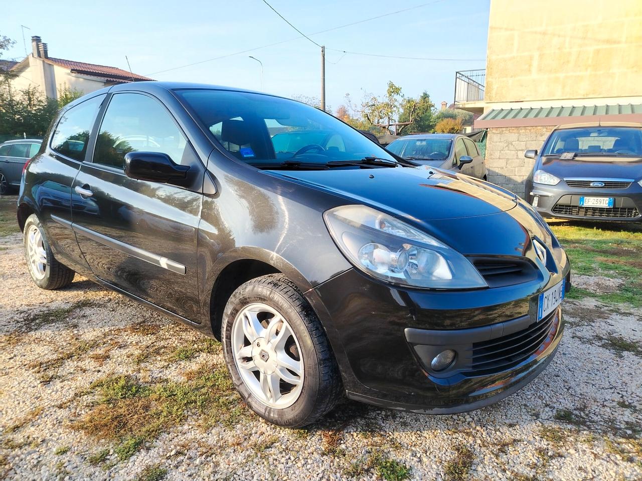 Renault Clio 1.2 16V 3 porte Luxe