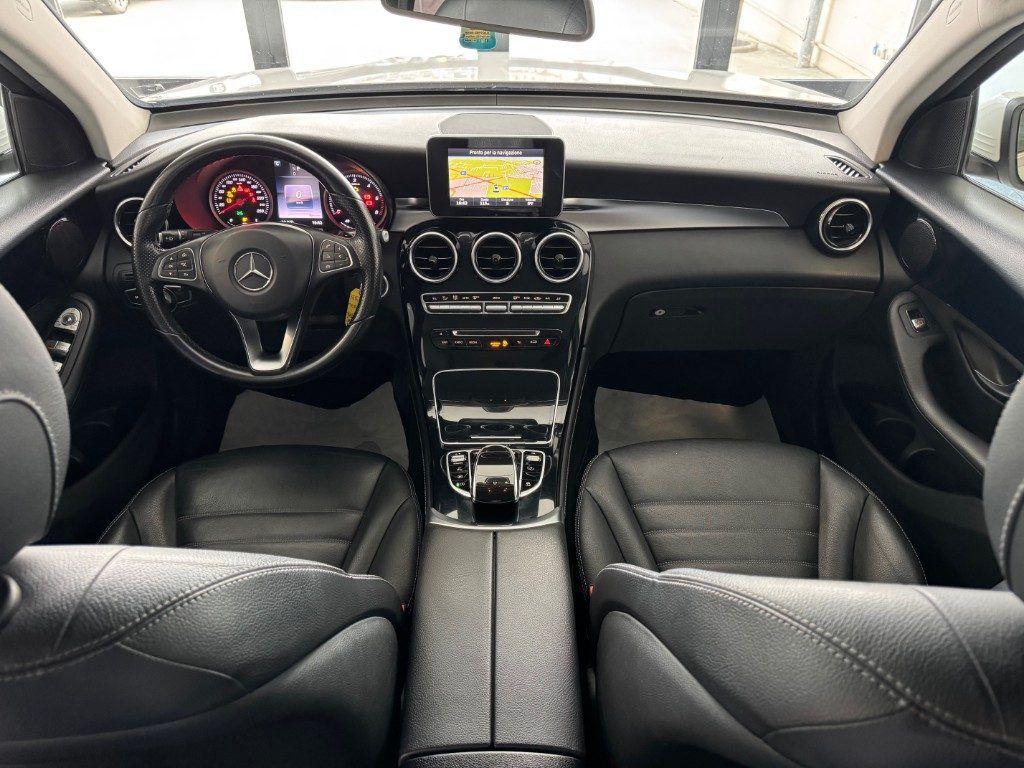 Mercedes-Benz GLC 220 d 4Matic Sport Pedane Fari Led Stupenda