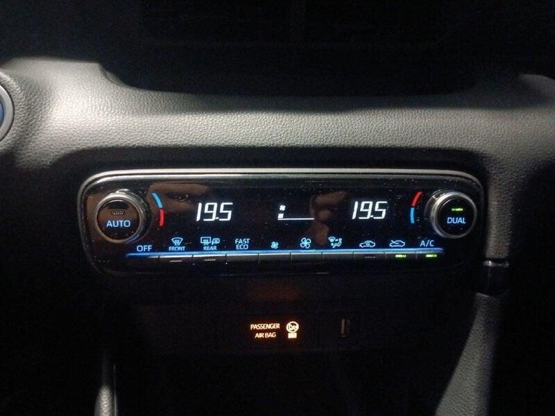 Toyota Yaris Yaris 1.5 Hybrid 5 porte Lounge