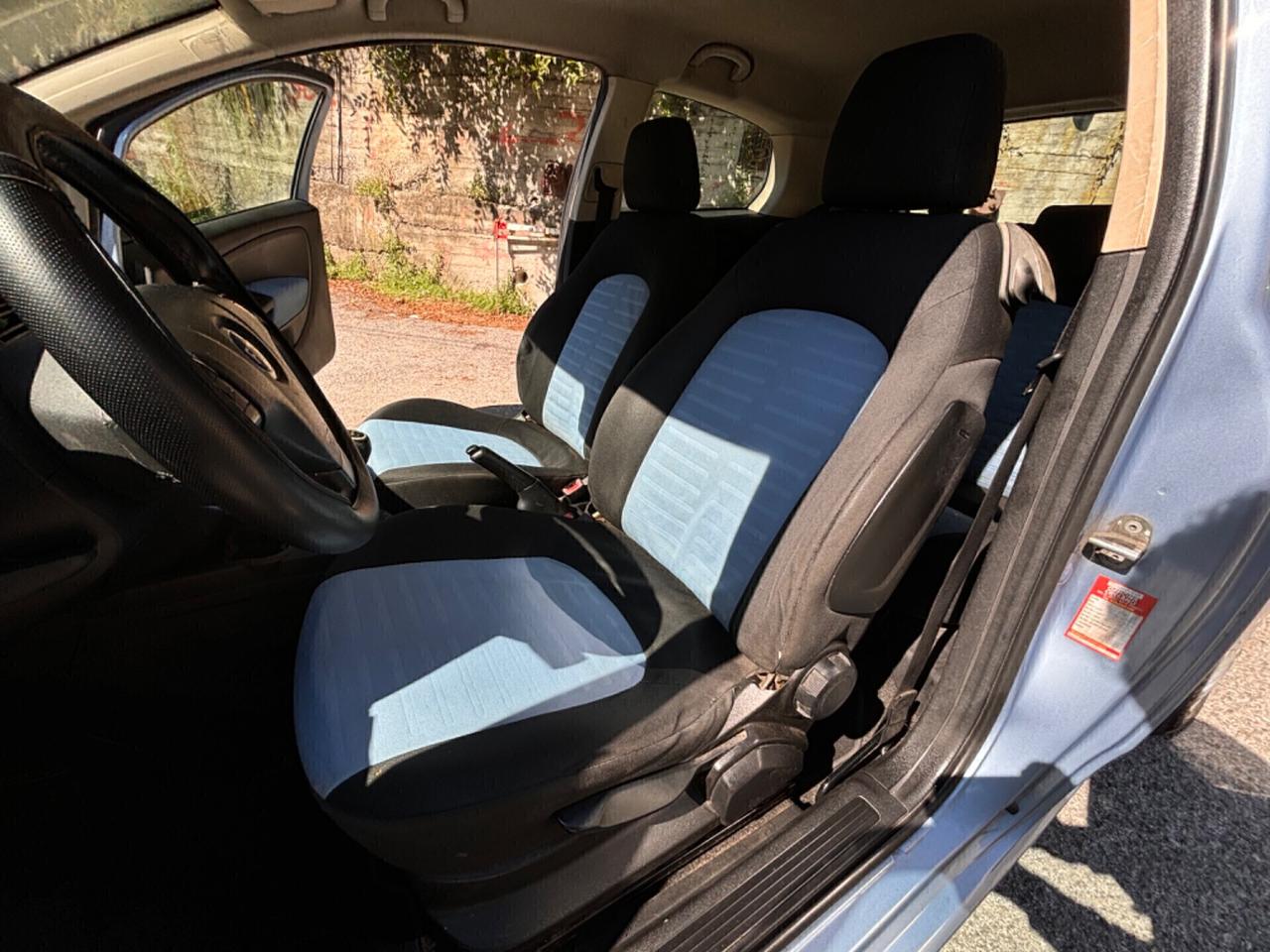 Fiat Grande Punto 1.4 Starjet 16V 3 porte Dynamic