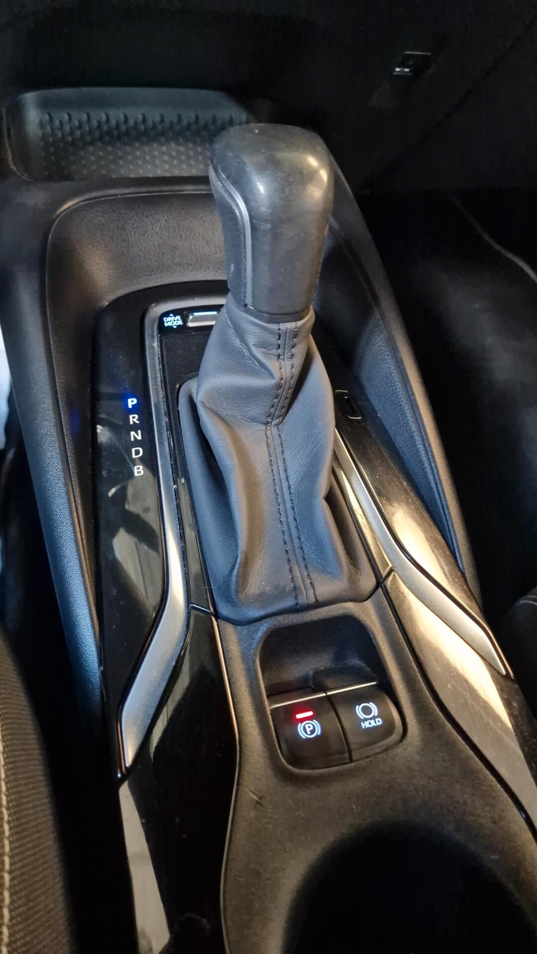 Toyota Corolla 1.8 Hybrid Style