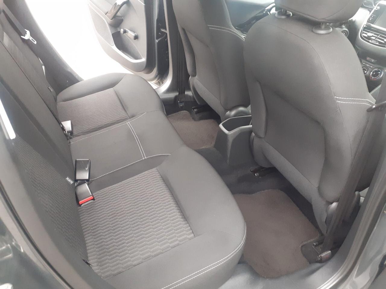 Peugeot 208 PureTech 82 5p. GPL Allure