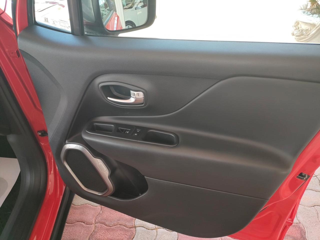 Jeep Renegade 1.6 Mjt 130 CV Longitude
