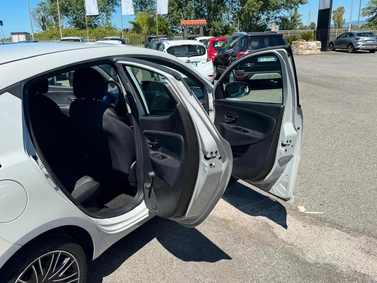 Lancia Ypsilon 1.2 GPL ECOCHIC GPLD UNIPRO 2018