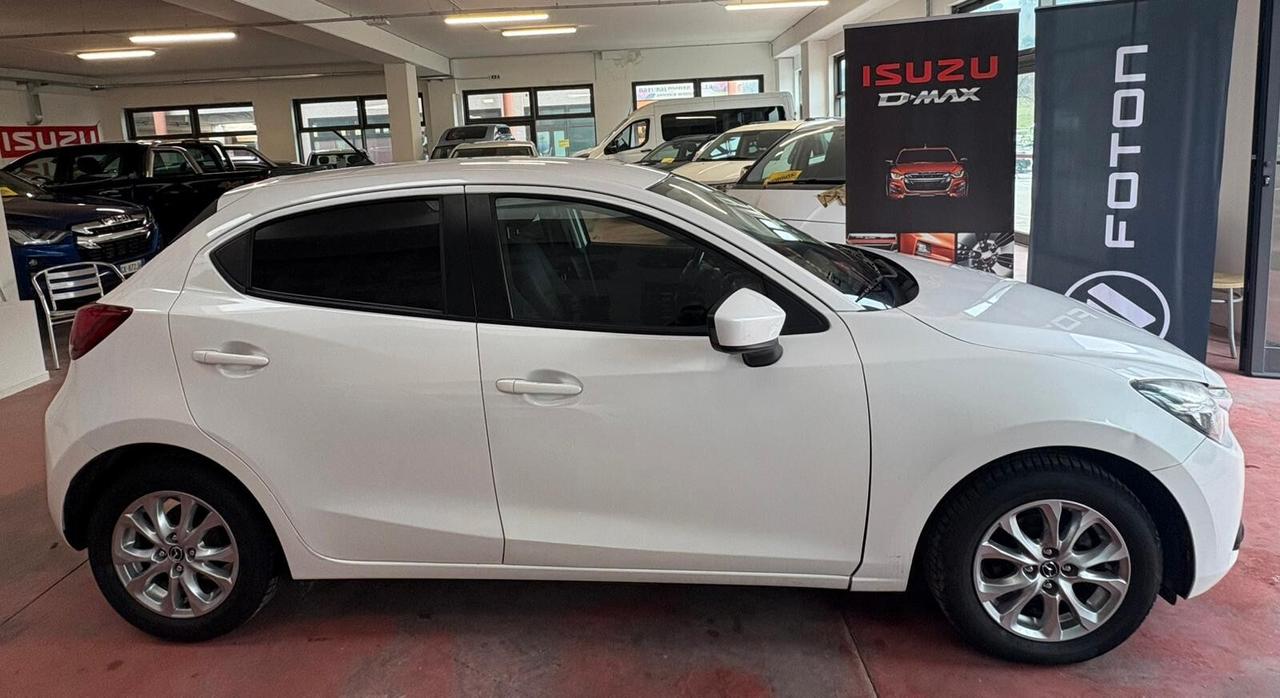 Mazda 2 serie3 Diesel 1500 CV 105 EURO 6B Km 93.543 certificati Garanzia 12 mesi