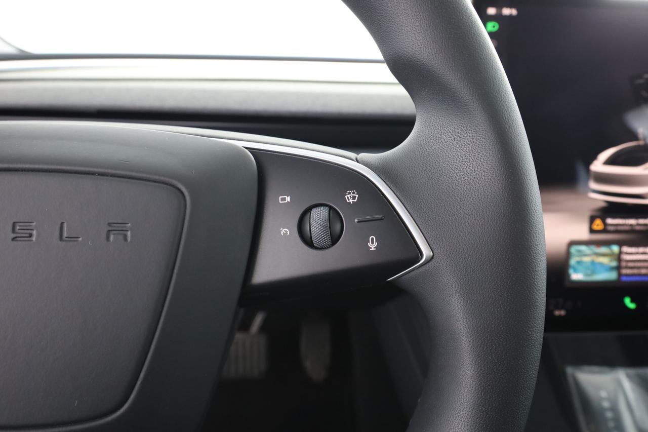 TESLA Model 3 NV35 RWD Premium