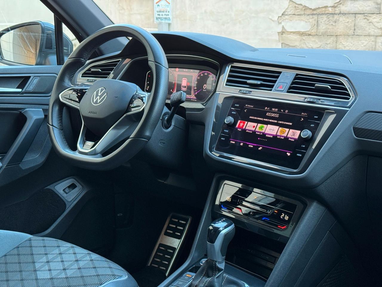 Volkswagen Tiguan 2.0 TDI 200 cv SCR DSG 4MOTION R-Line