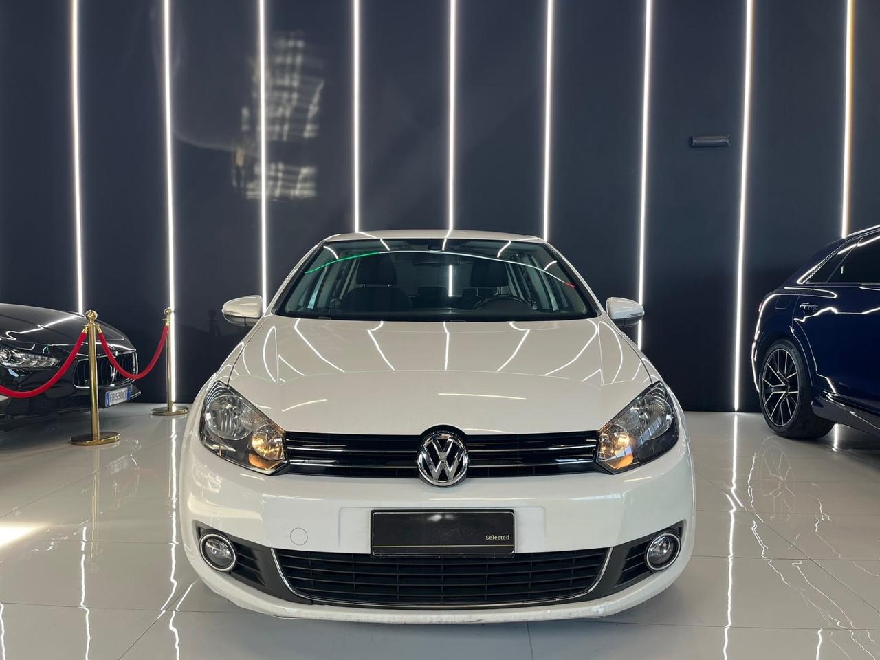 Volkswagen Golf 1.6 TDI DSG 5p. Highline OK NEOPATENTATI