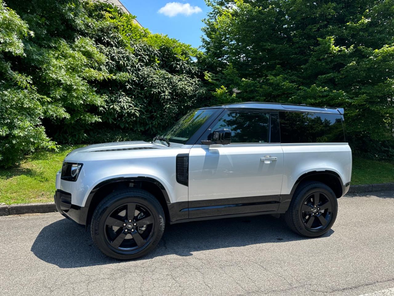 Land Rover Defender 90 3.0D I6 200 CV AWD Auto X-Dynamic SE