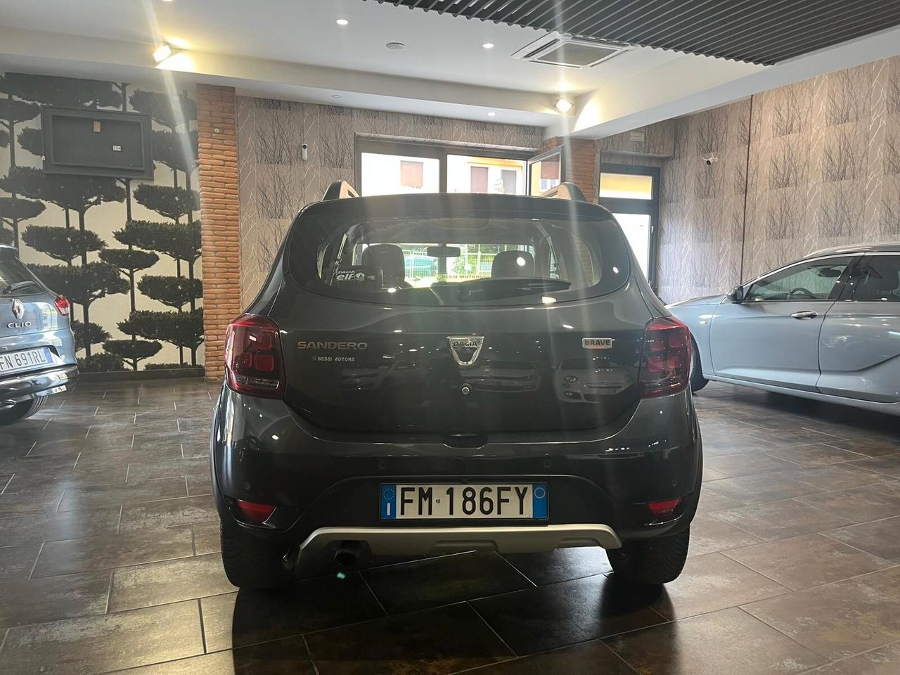 Dacia Sandero 0.9 TCe 12V T-GPL 90CV S&S Serie Speciale Brave