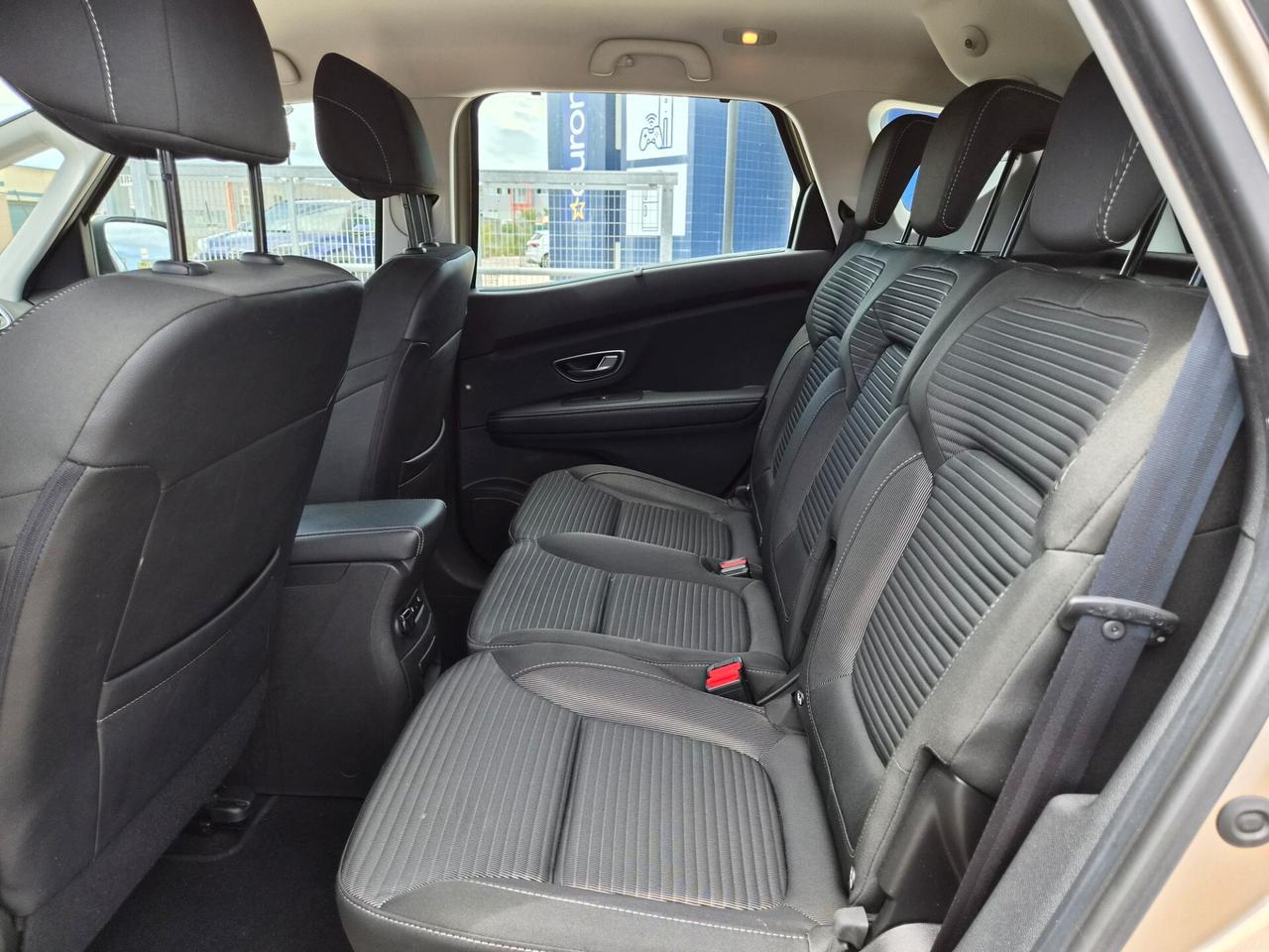 Renault Scenic Scénic Blue dCi 150 CV EDC Sport Edition2