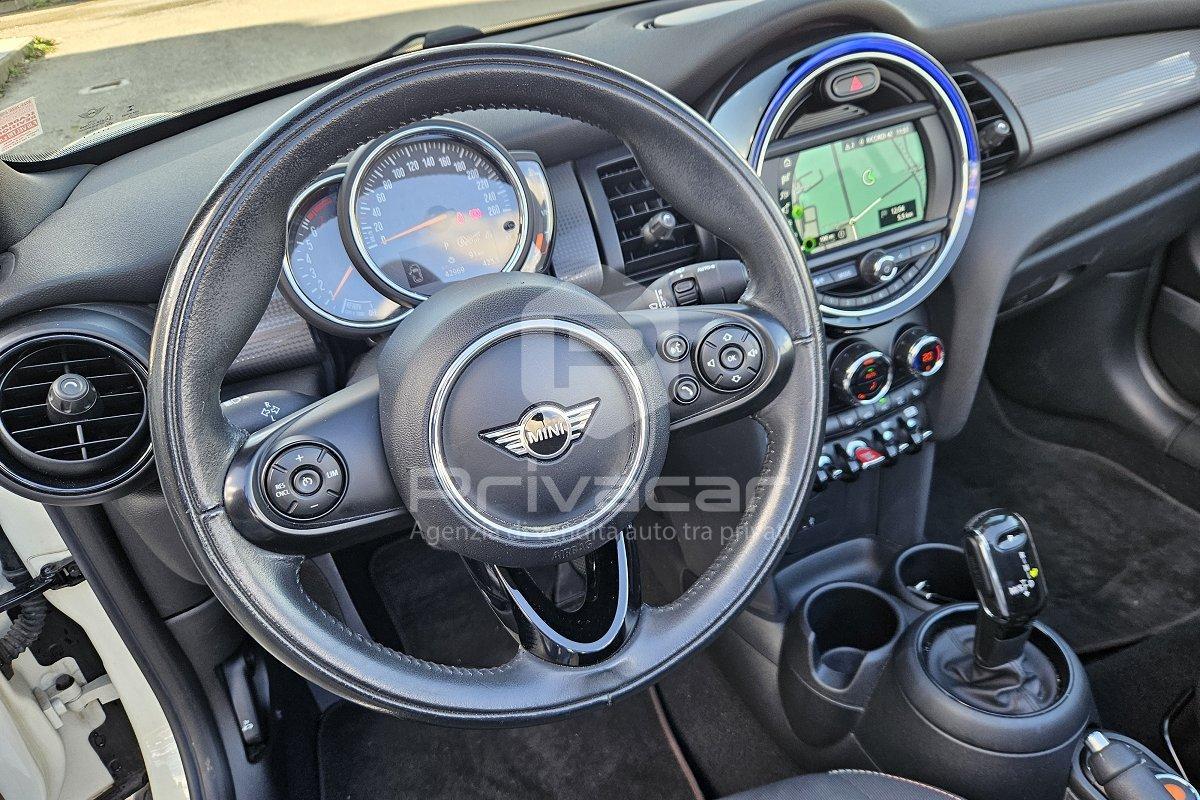 MINI Mini 1.5 Cooper Cabrio