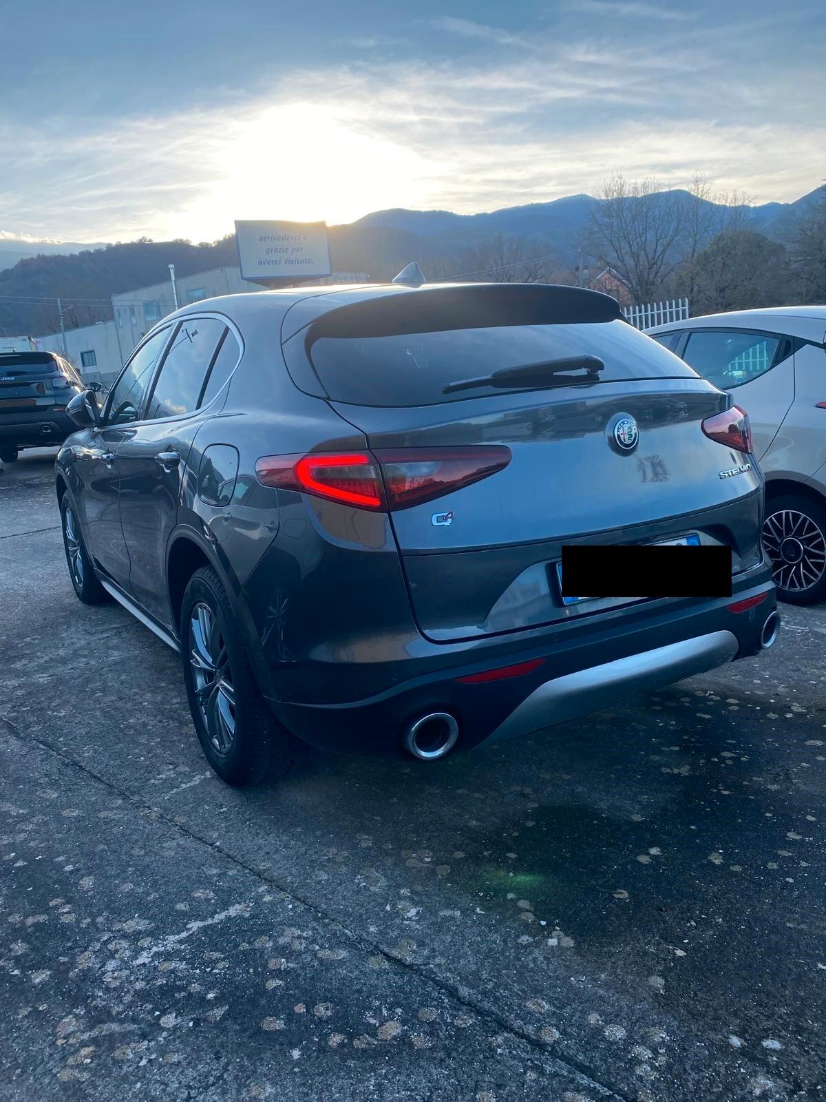 Alfa Romeo Stelvio 2.2 Turbodiesel 210 CV AT8 Q4 Executive