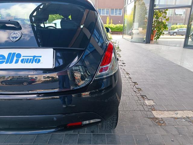 LANCIA Ypsilon 1.2 69 CV 5 porte GPL Ecochic Gold