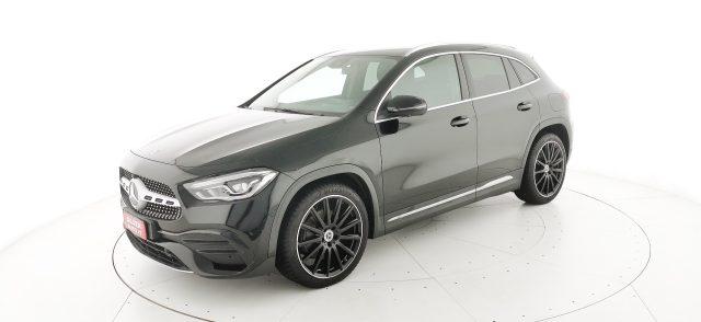 MERCEDES-BENZ GLA 200 d Automatic Premium