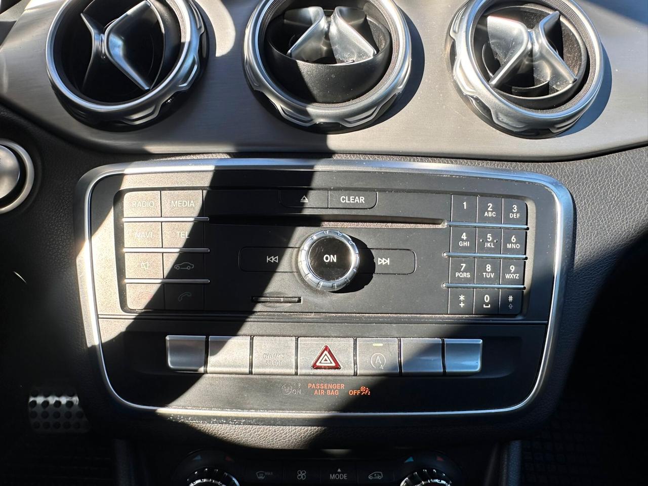 Mercedes-benz GLA 200 d Automatic Premium