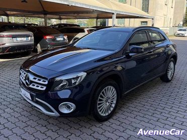 MERCEDES-BENZ GLA 180 d SPORT TELECAMERA NAVIGATORE SEDILI SPORTIVI