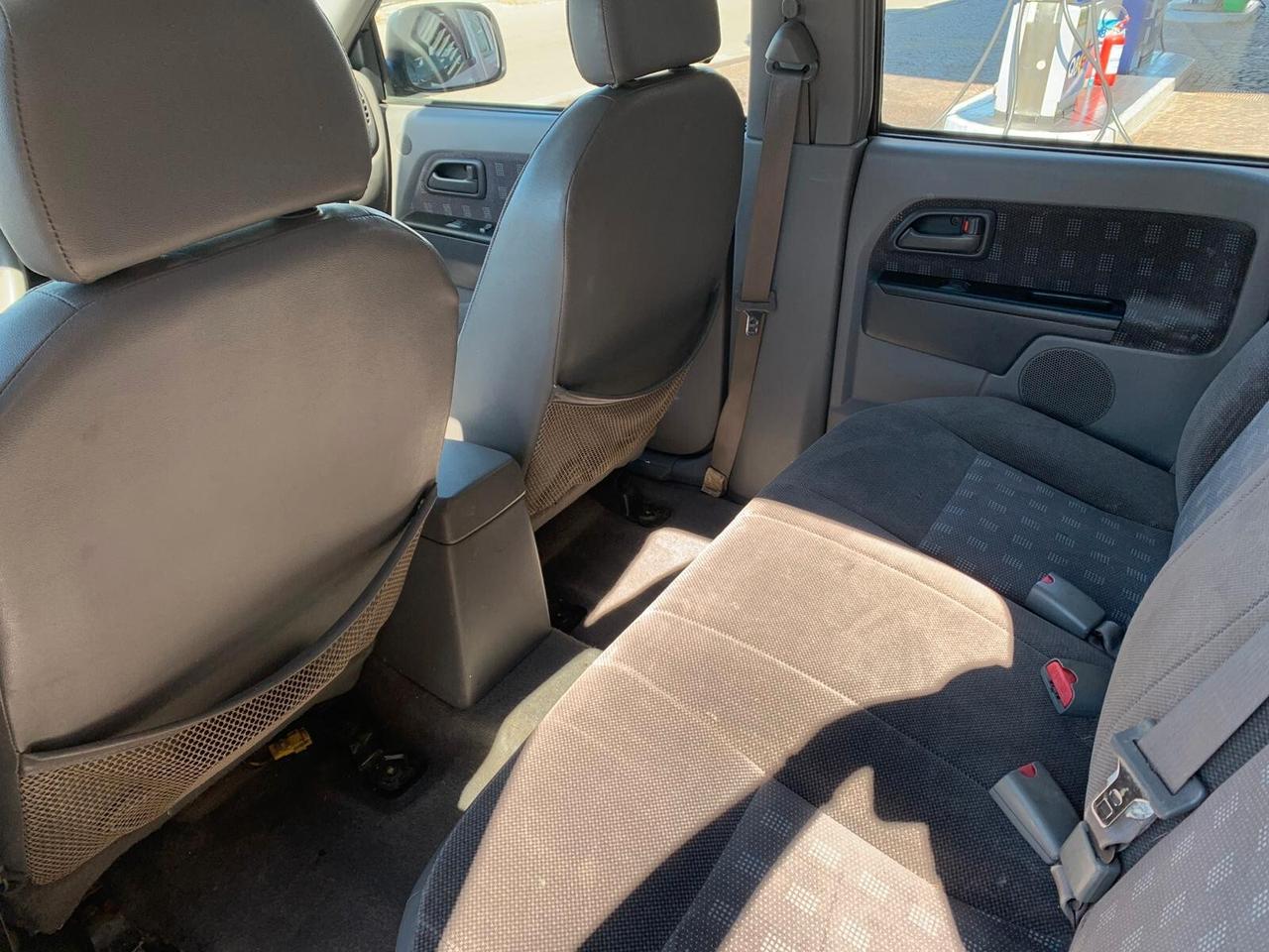 Isuzu D-Max I 3.0 TD Space LS