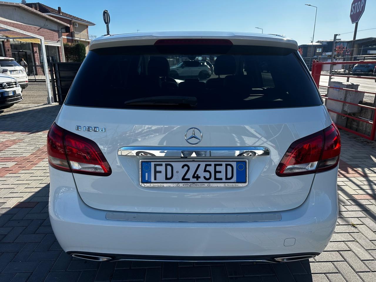 Mercedes-benz B 180D 109CV AUT. OK NEOPATENTATI