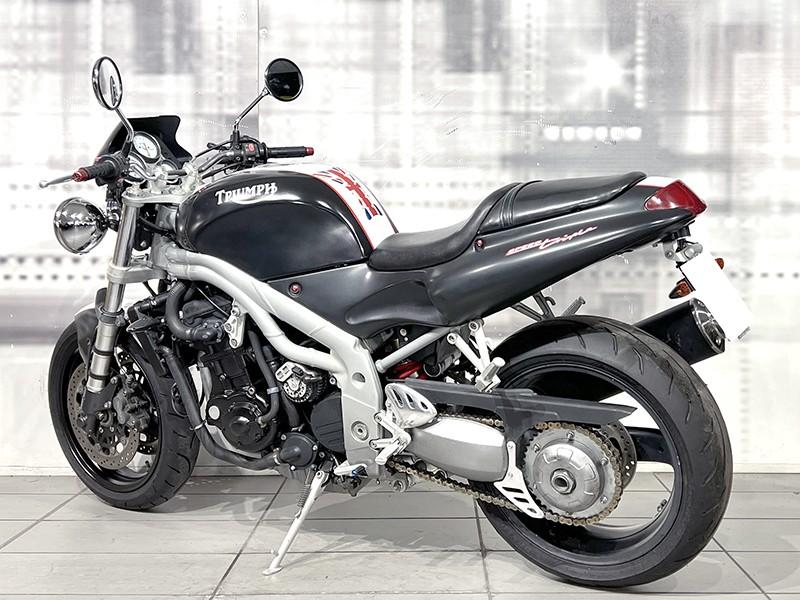 Triumph Speed Triple 955