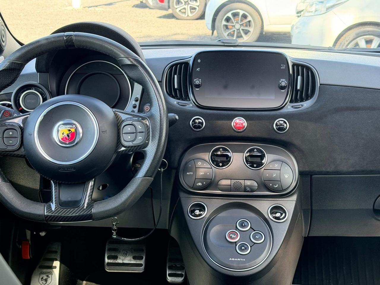 Abarth 695 1.4 Turbo T-Jet 180 CV