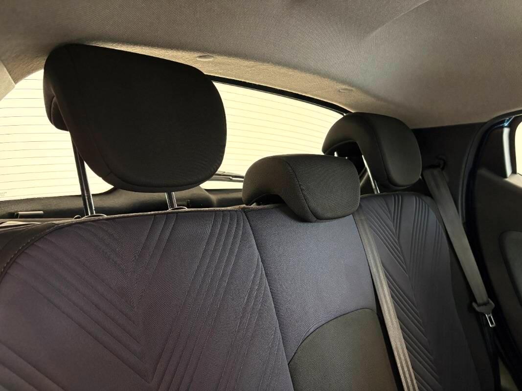 Lancia Ypsilon III 1.0 firefly hybrid Gold s&s 70cv 5p.ti