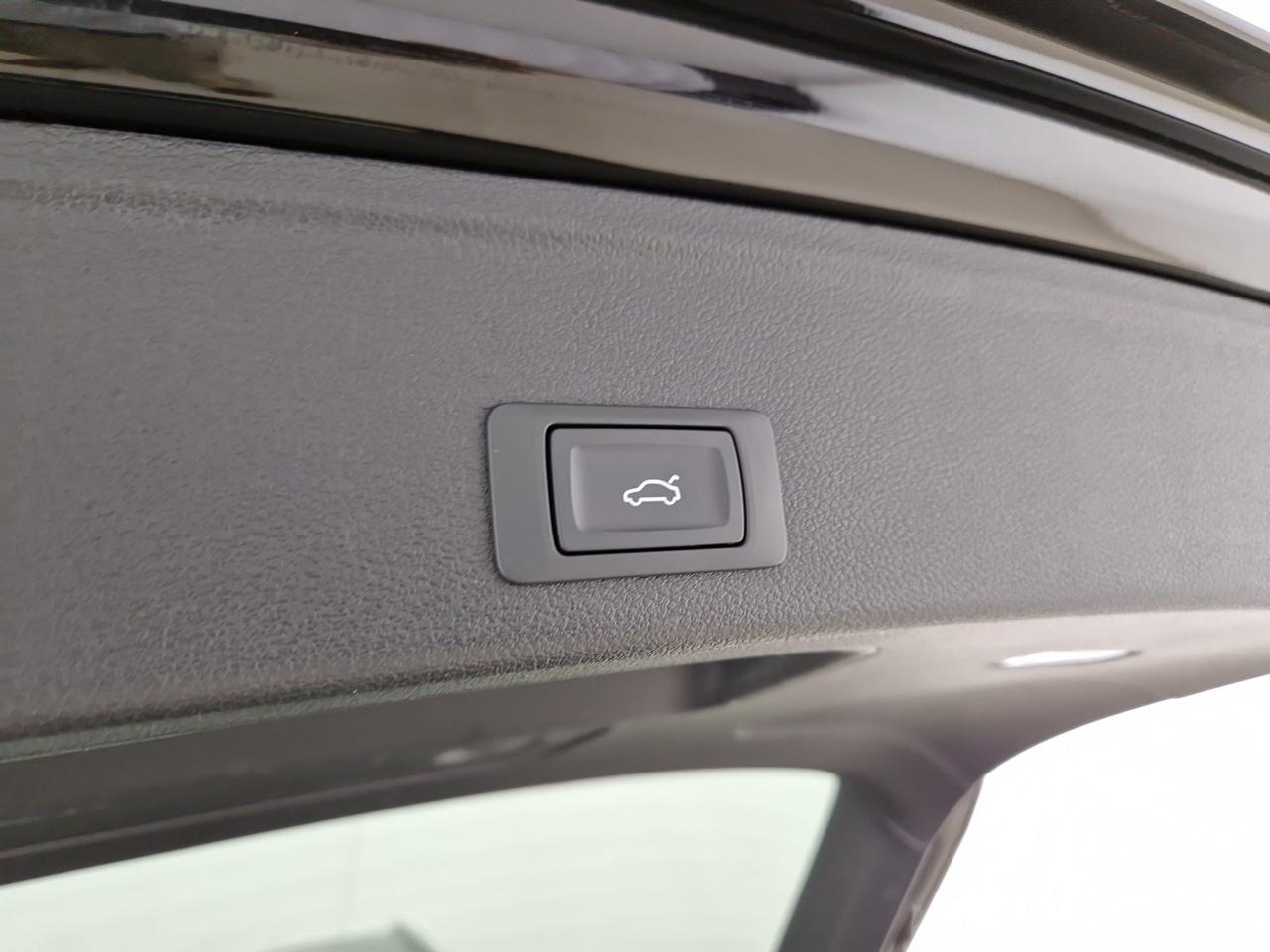Audi A4 avant 40 2.0 tdi mhev s line edition quattro 204cv s-tronic
