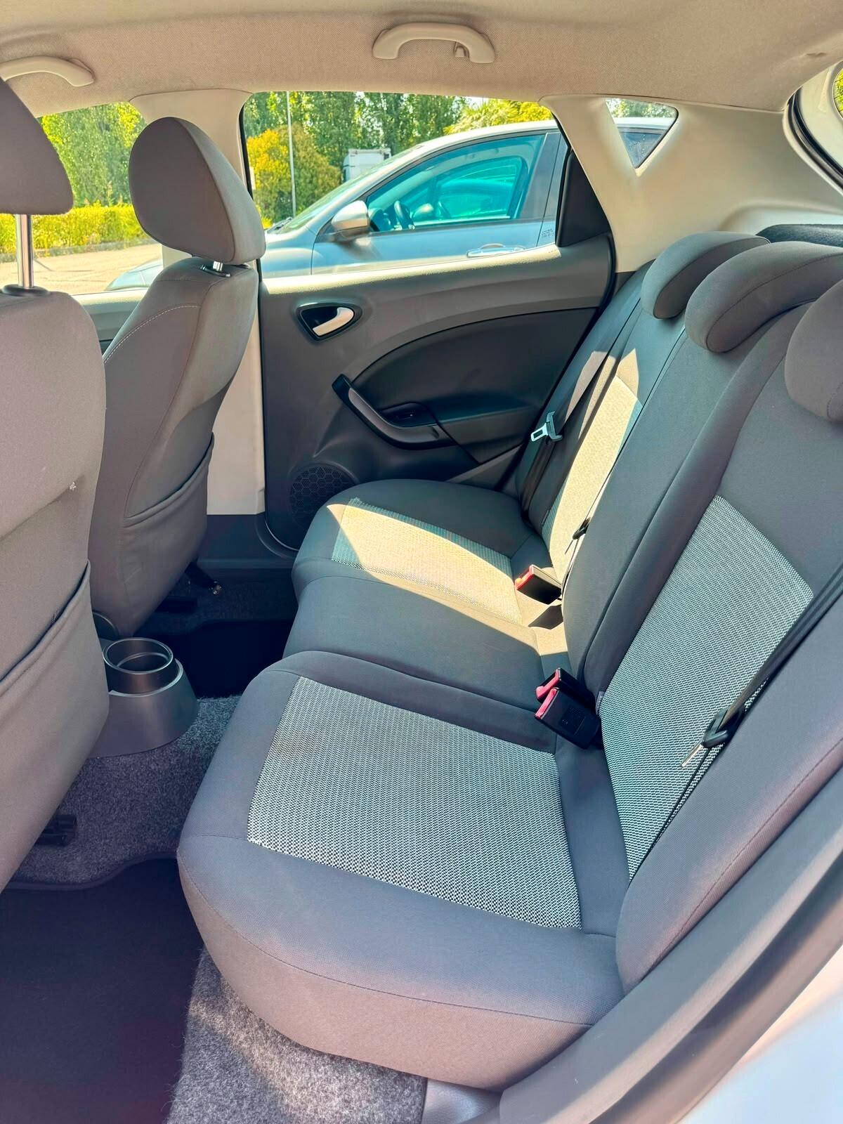 SEAT IBIZA 1.2 BENZINA - NEOPATENTE