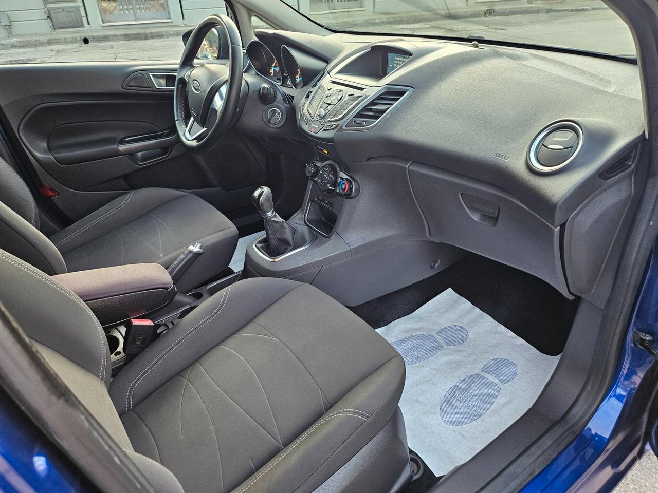 Ford Fiesta 1.5 TDCi 75CV 5 porte Business