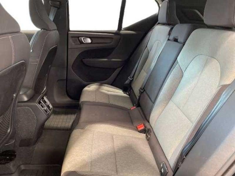 Volvo XC40 1.5 t3 Momentum Pro 163cv auto my21