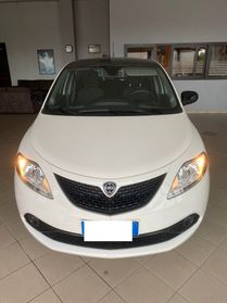 Lancia Ypsilon 0.9 TwinAir 5 porte Metano Ecochic Black and Noir