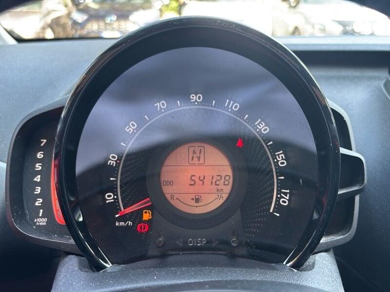 Toyota Aygo 1.0 VVT-i x-clusiv MMT