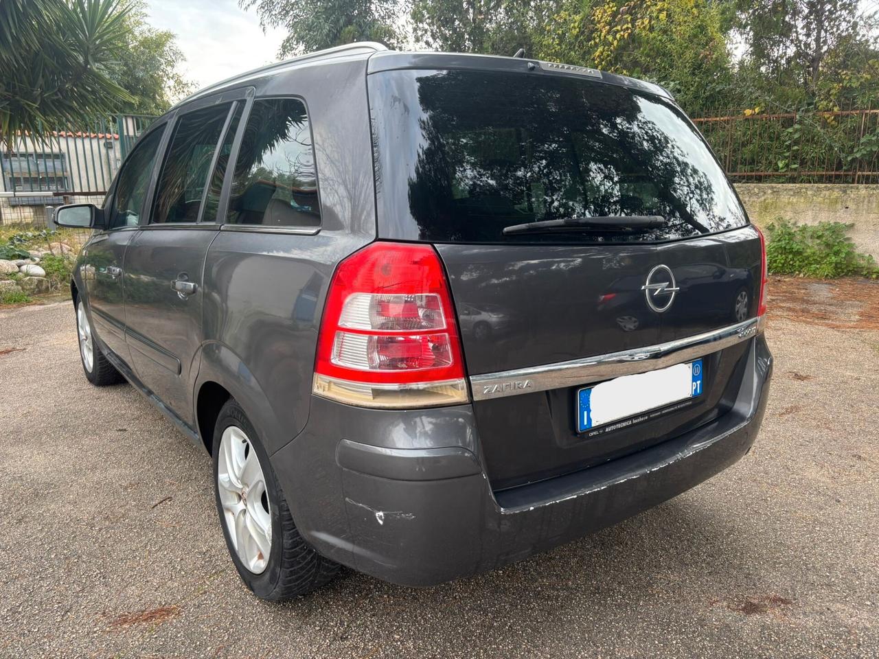 OPEL ZAFIRA 1.7 CDTI (7 posti ) Cosmo - 2011