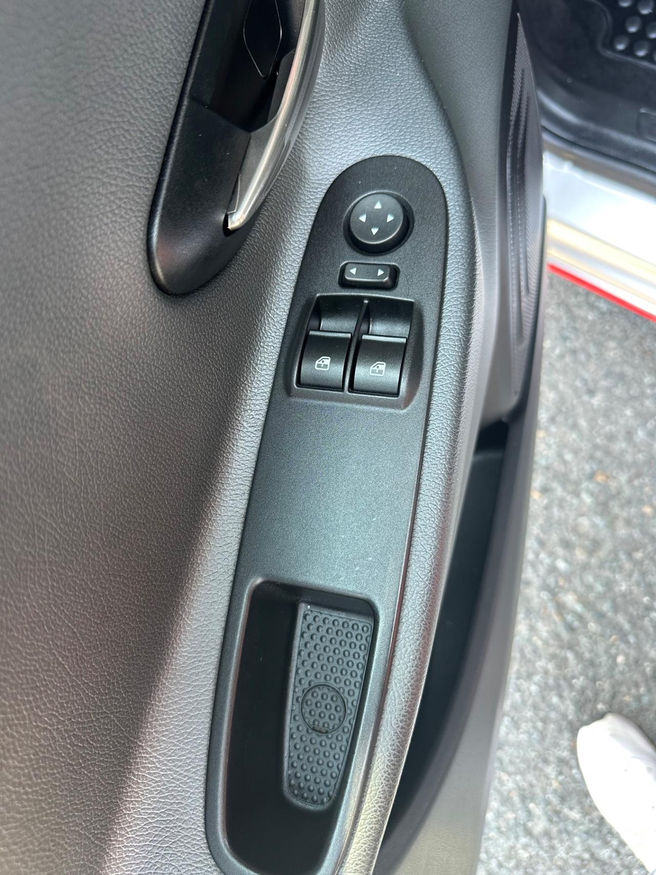 Lancia Ypsilon 1.2 69 CV 5 porte Elle