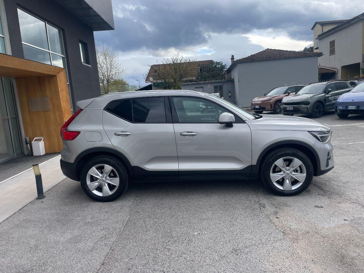 VOLVO - XC40 - B3 automatico Core