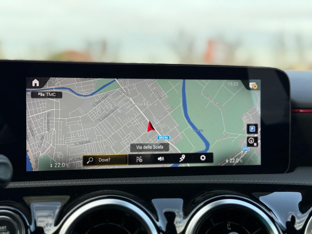 MERCEDES A 180 d PREMIUM PACK AMG Automatica