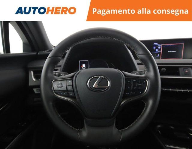 LEXUS UX Full Electric UX Hybrid Executive