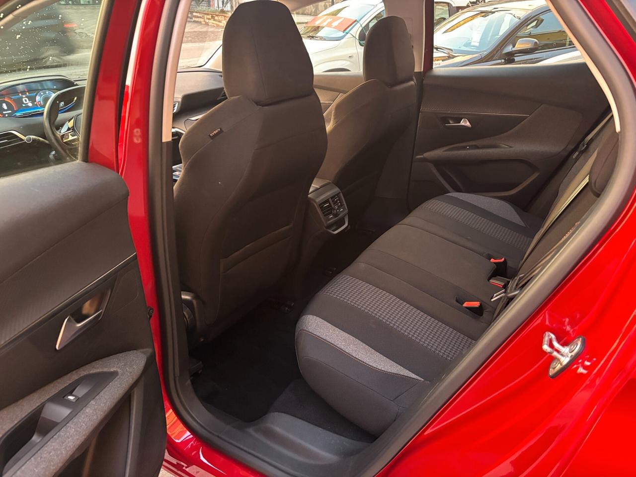 Peugeot 3008 BlueHDi 130 S&S Crossway-2020