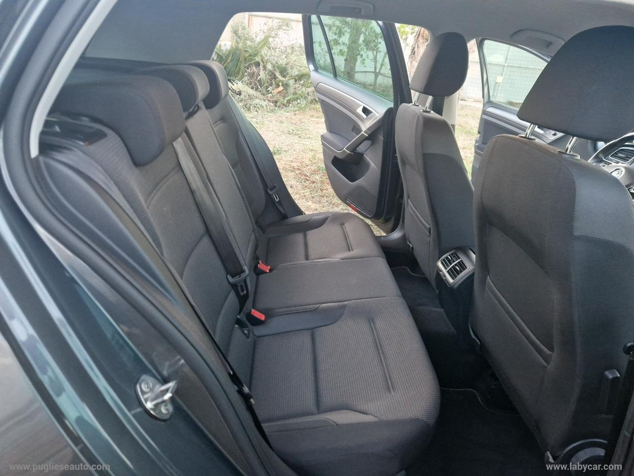 VOLKSWAGEN Golf 7.5 1.6 TDI DSG FULL-LED COCKPIT