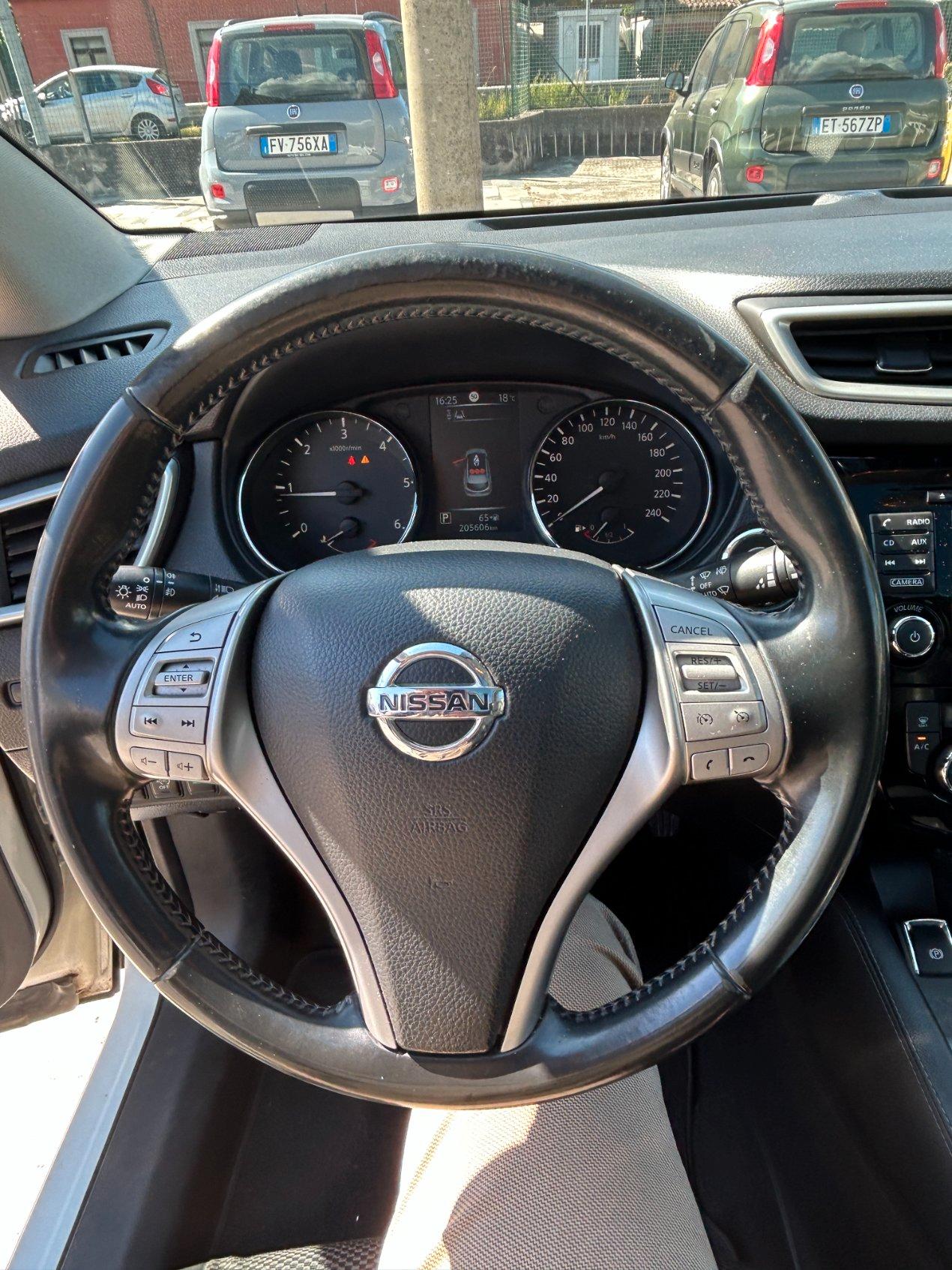 Nissan Qashqai 1.6 dci Tekna 2wd 130cv xtronic