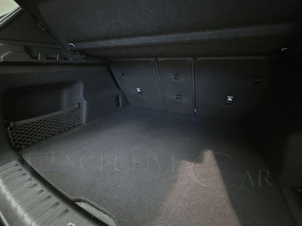 BMW - X1 - sDrive18d Msport