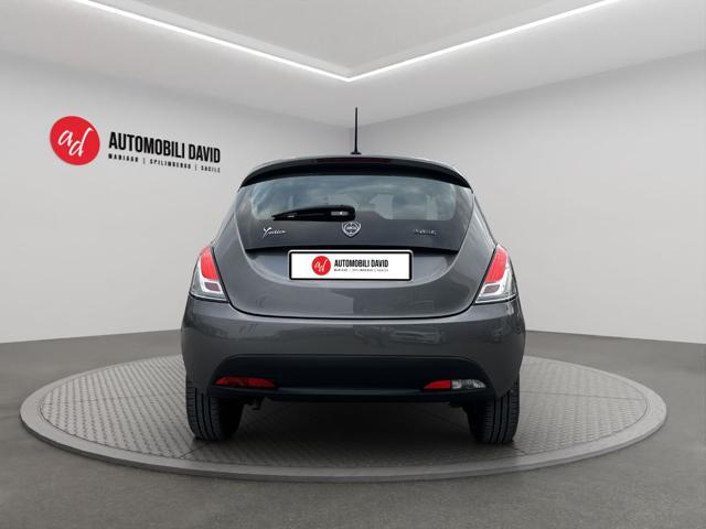 LANCIA Ypsilon 1.0 FireFly 5 porte S&S Hybrid Ecochic Silver