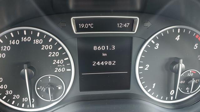 MERCEDES-BENZ A 180 CDI Executive