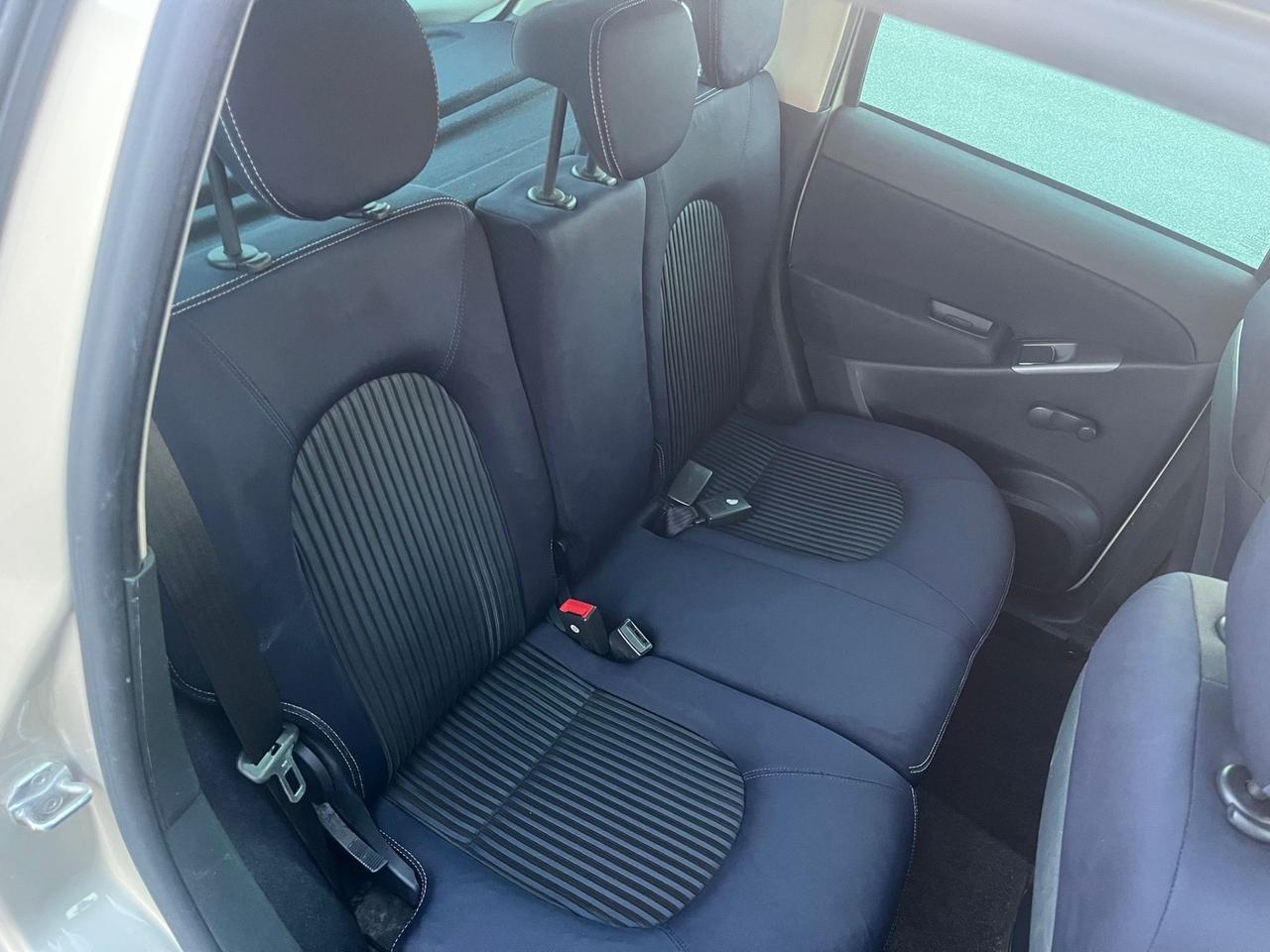 LANCIA MUSA 1.3 Mjt Poltrona Frau 156000 km