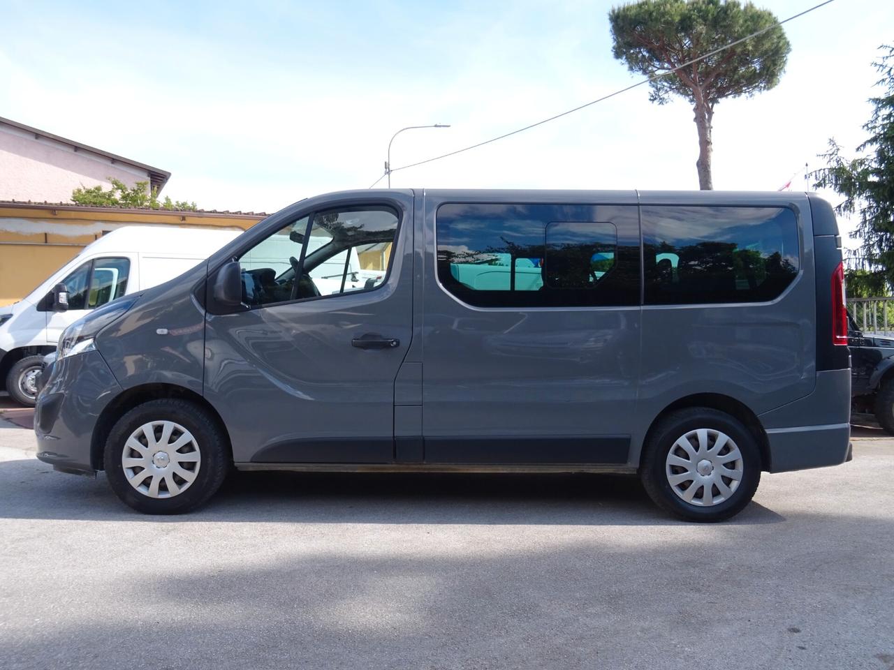 Opel Vivaro 27 1.6 CDTI 120CV 9posti \\PROMO FINE MESE\\