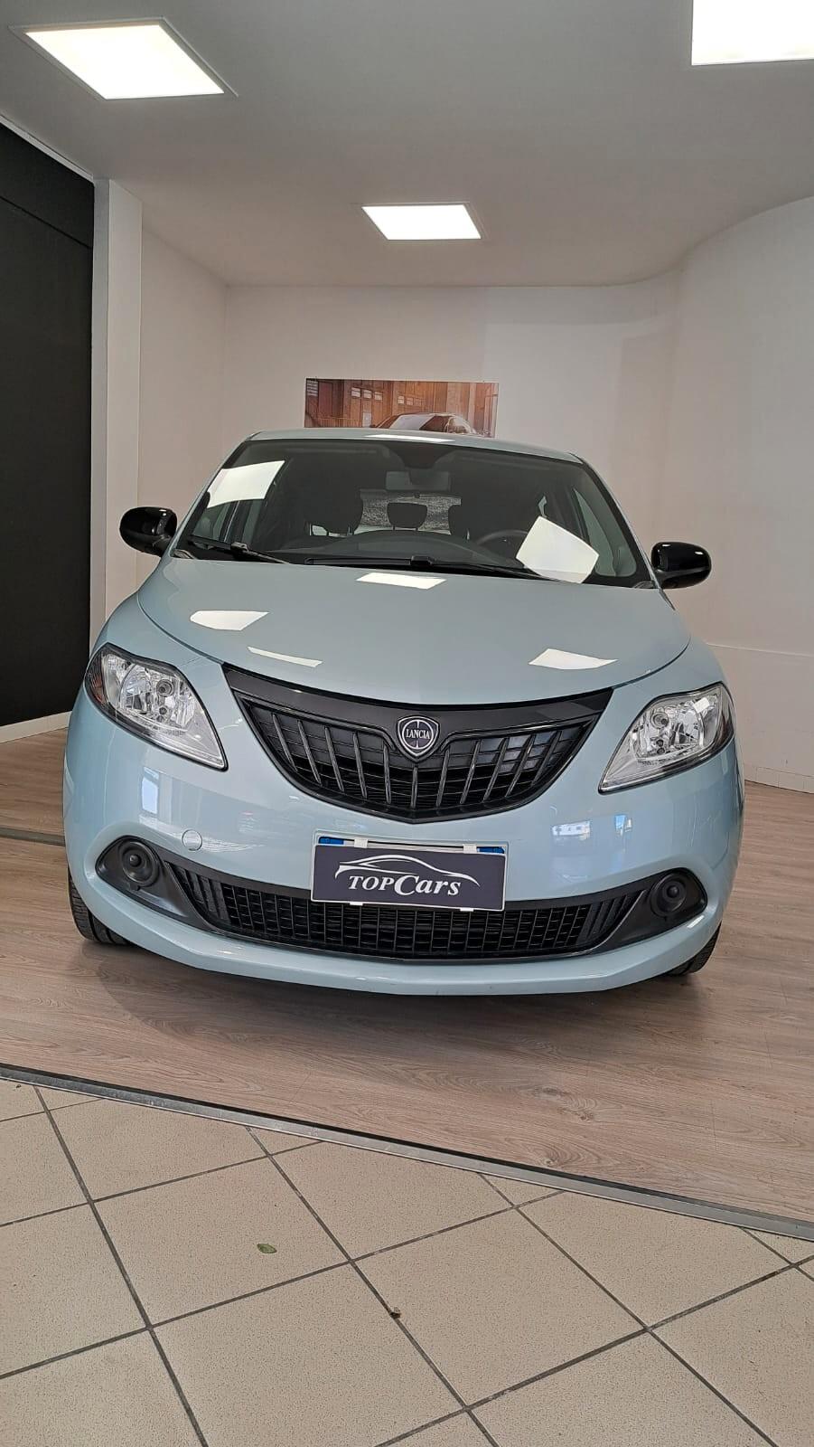 Lancia Ypsilon 1.0 FireFly 5 porte S&S Hybrid Platino