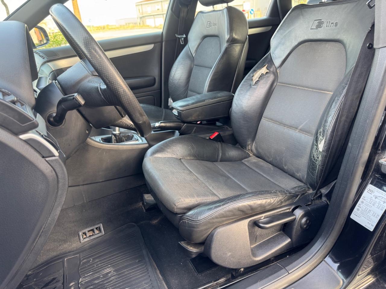 Audi A4 2.0 16V TDI Avant S-Line