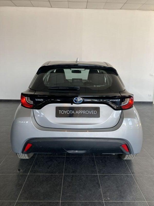 Toyota Yaris Hybrid Active MY22